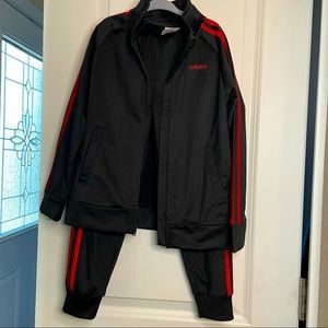 Adidas track suit. Pants and Jacket size 6 kids.